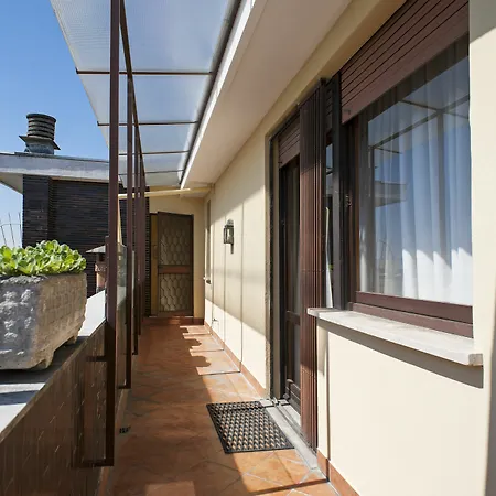 Rentclass - Faust Apartment *